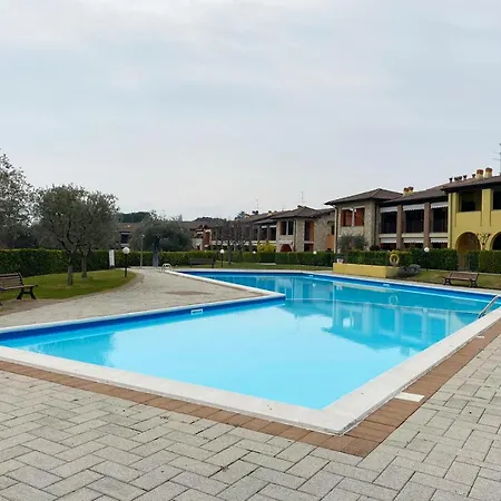 Moderno Bilocale In Con Piscina 公寓